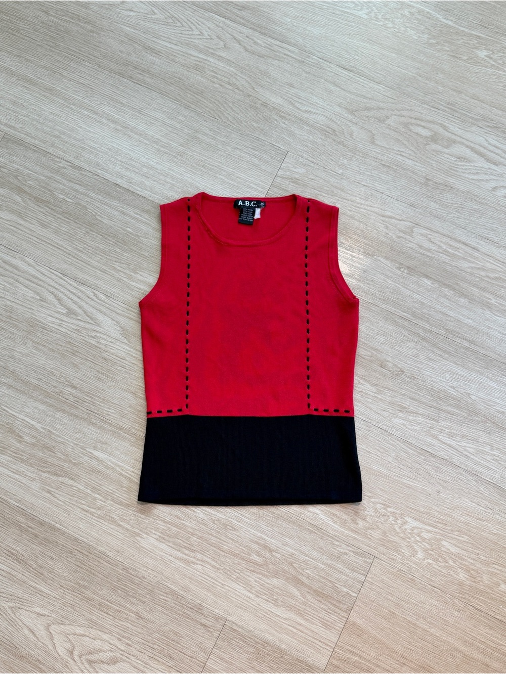 Vintage Lightweight Sweater Tank Knit Top Red with Black Contrast Trim Sz S ABC